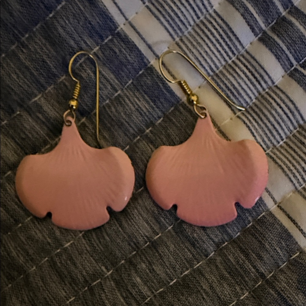 Elegant Pink Leaf Earrings